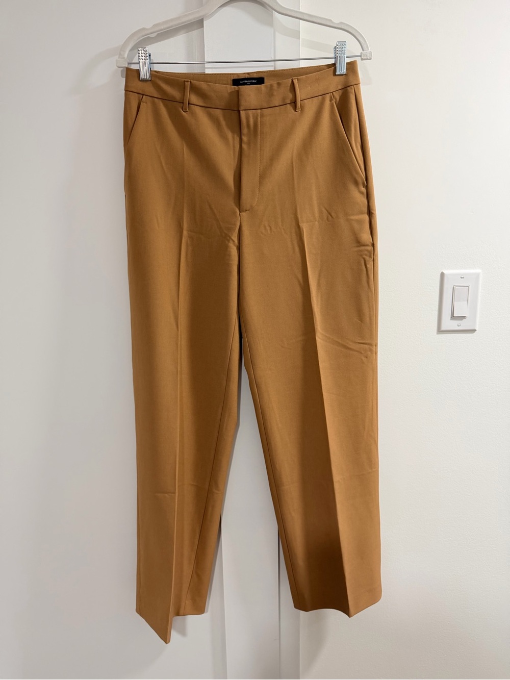 Banana republic, sculpted stretch, dress pants in size 4